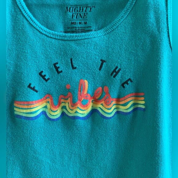Mighty Fine Tops - Mighty Fine Feel the Vibes Crop Top Tank | Medium